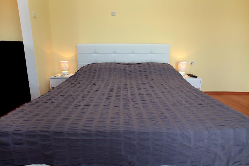 Rooms Carija Trogir Habitación foto